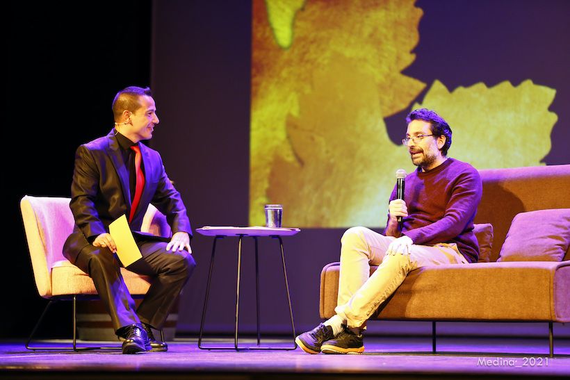 X Gala Enoturista RVY - El periodista Jorge Ga rcía Palomo con el ilustrador Salva Espín